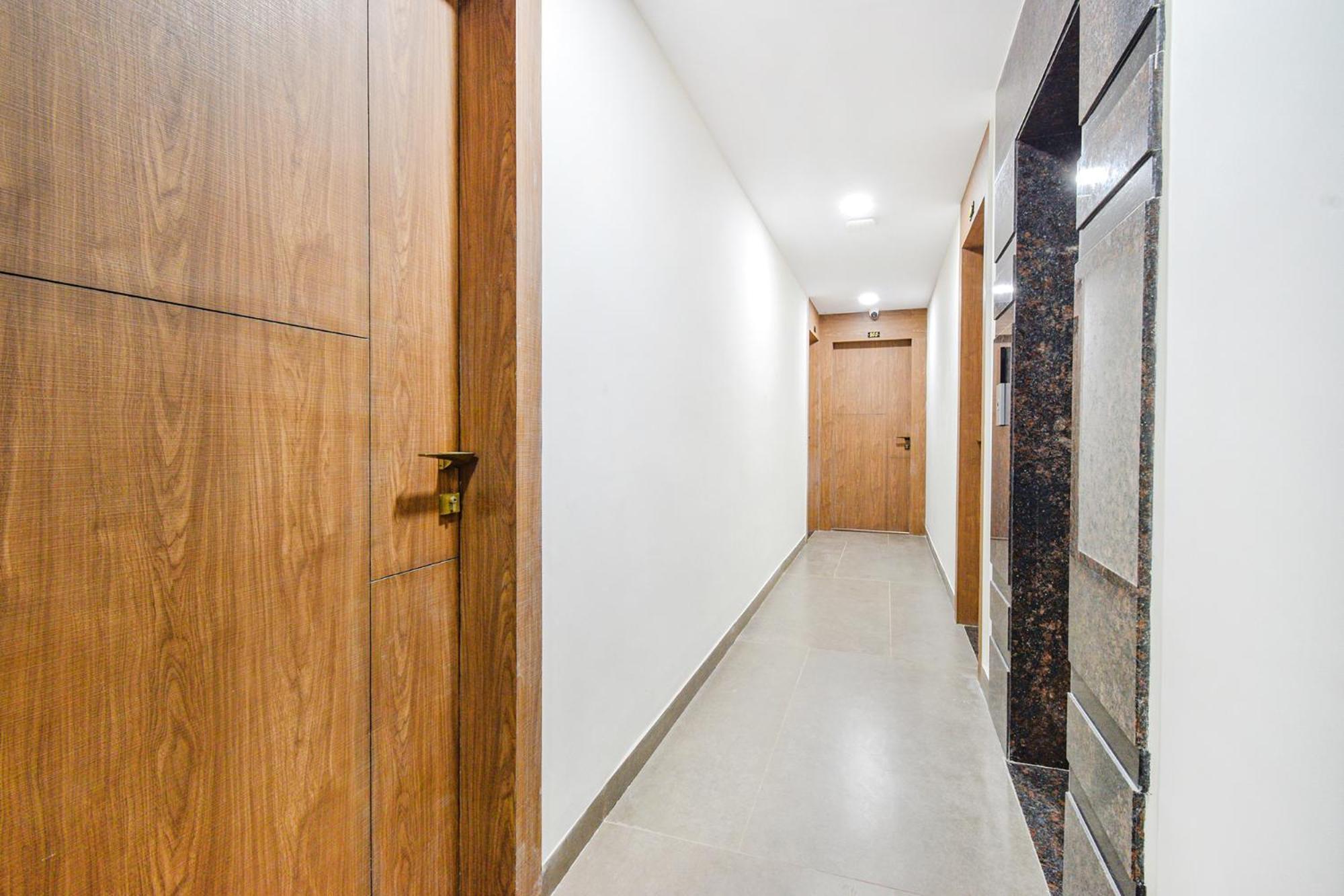 Fabhotel Seri - Nr Kims Hospital, Gachibowli ไฮเดอราบัด ภายนอก รูปภาพ